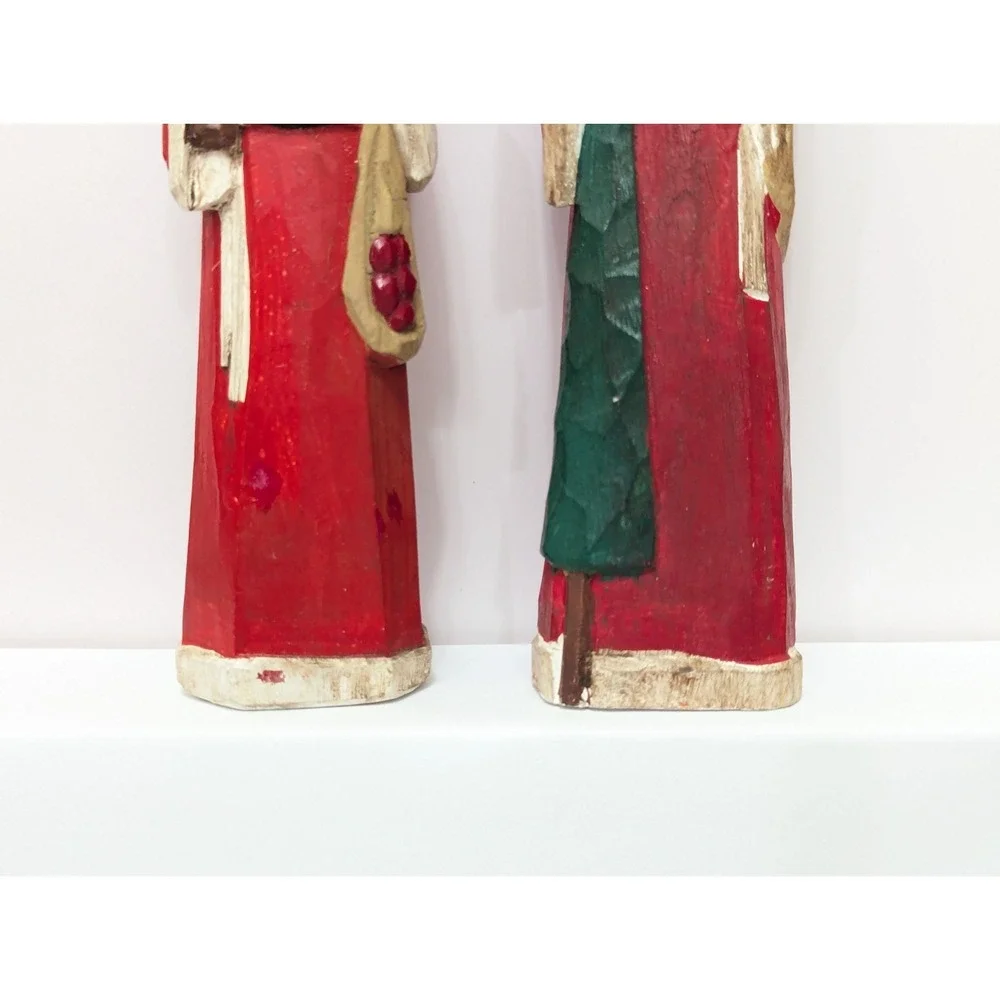 MIDWEST CANNON FALLS Carved Wooden Santa Set of 2 Folk Art Primitive Christmas
